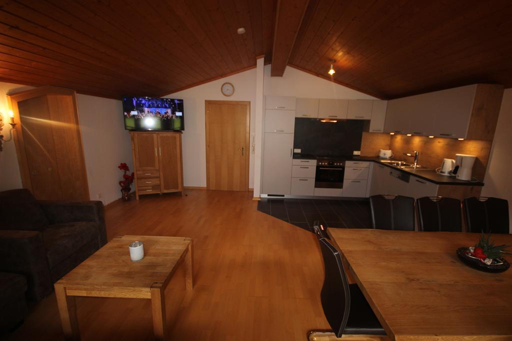 Alpenappartement คาพรูน ภายนอก รูปภาพ