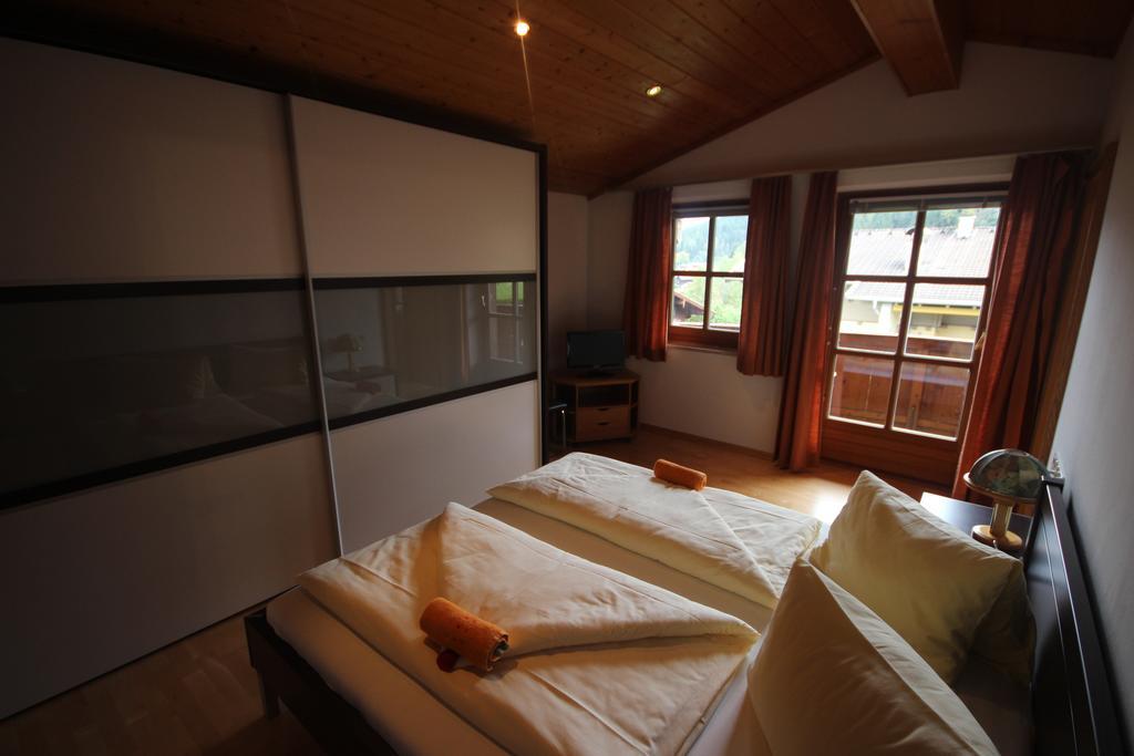 Alpenappartement คาพรูน ภายนอก รูปภาพ