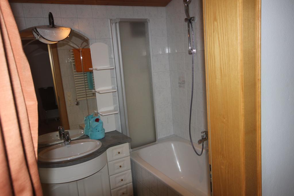 Alpenappartement คาพรูน ภายนอก รูปภาพ