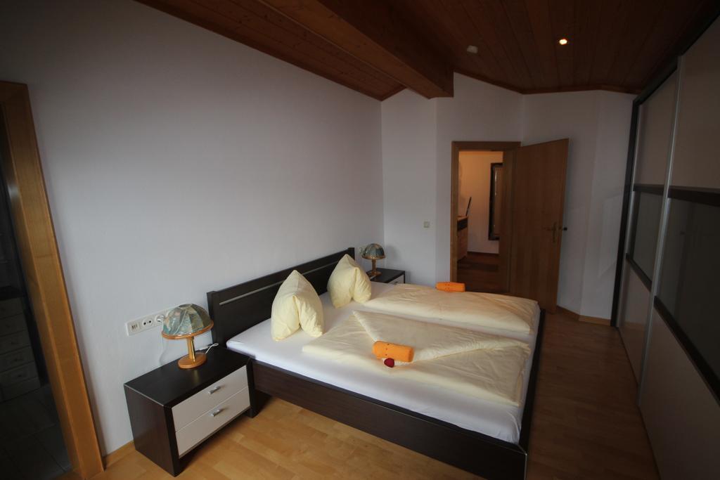 Alpenappartement คาพรูน ภายนอก รูปภาพ